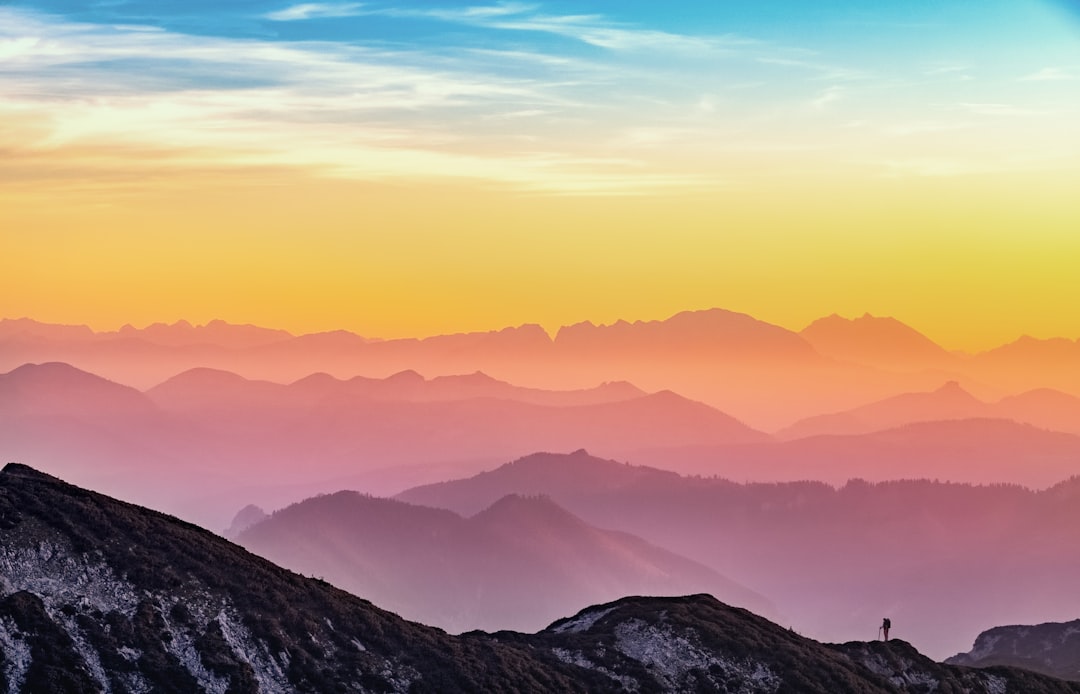 Embracing Nature: The Therapeutic Benefits of Outdoor Travel